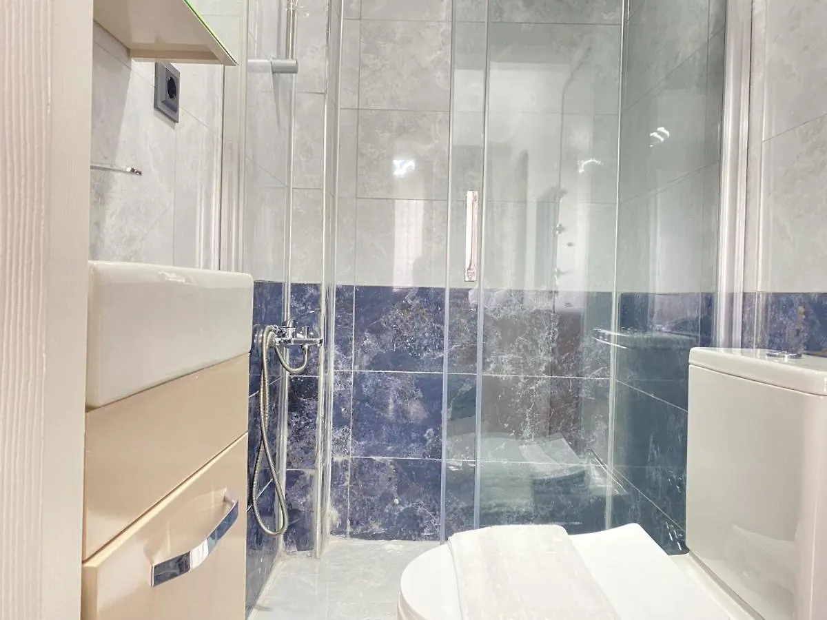 New Studio 1 Min To Trump Mall And Metro In Sisli Istanbul